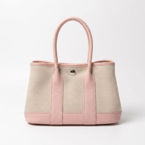 Noir Canvas 23